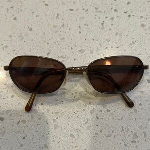 Maui Jim Brown Sunglasses Sleek Retro Design